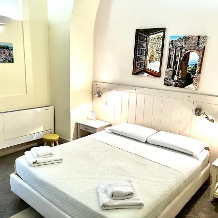 Bed & Breakfast Il Giardino Falcone 3*