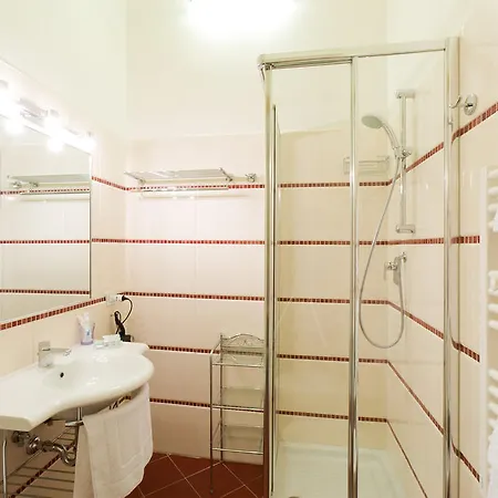 Bed & Breakfast Il Giardino Falcone 3*