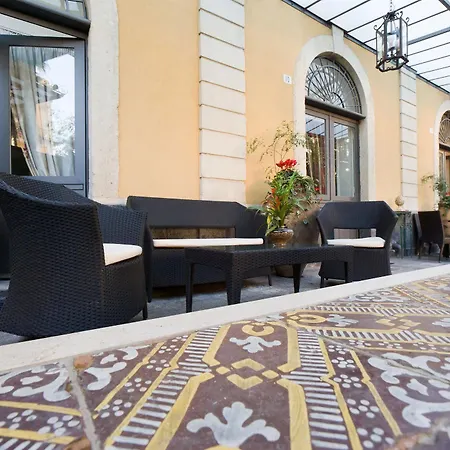 Il Giardino Falcone Aeroporto di Catania Fontana Rossa